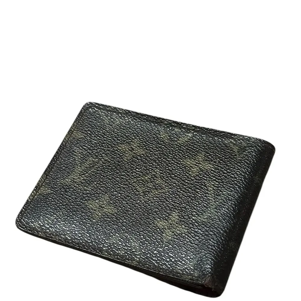 Louis Vuitton Classic Men’s Monogram Wallet